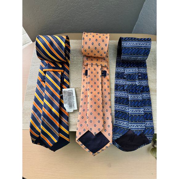 Roundtree & Yorke Silk Ties – Set of 3 – Striped, Geometric, and Patterned - Picture 8 of 16